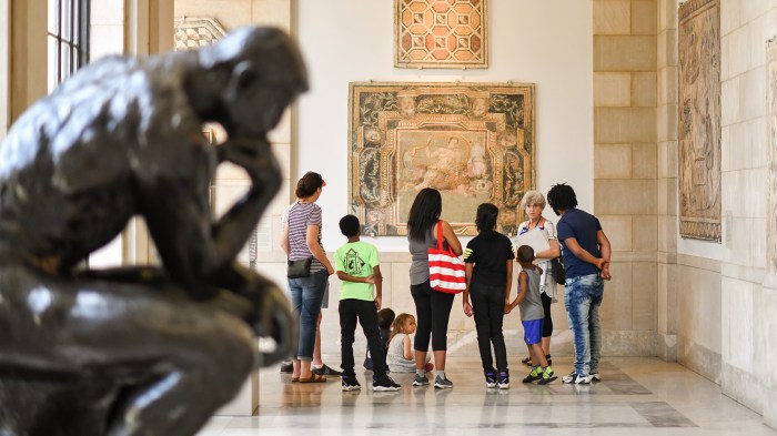 Museum tours near me